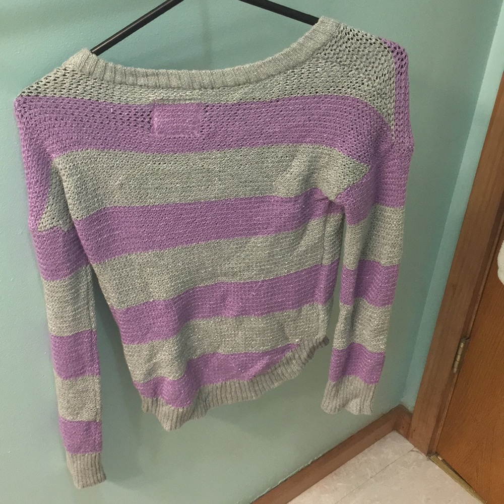 Sweater - Picture 2 of 4